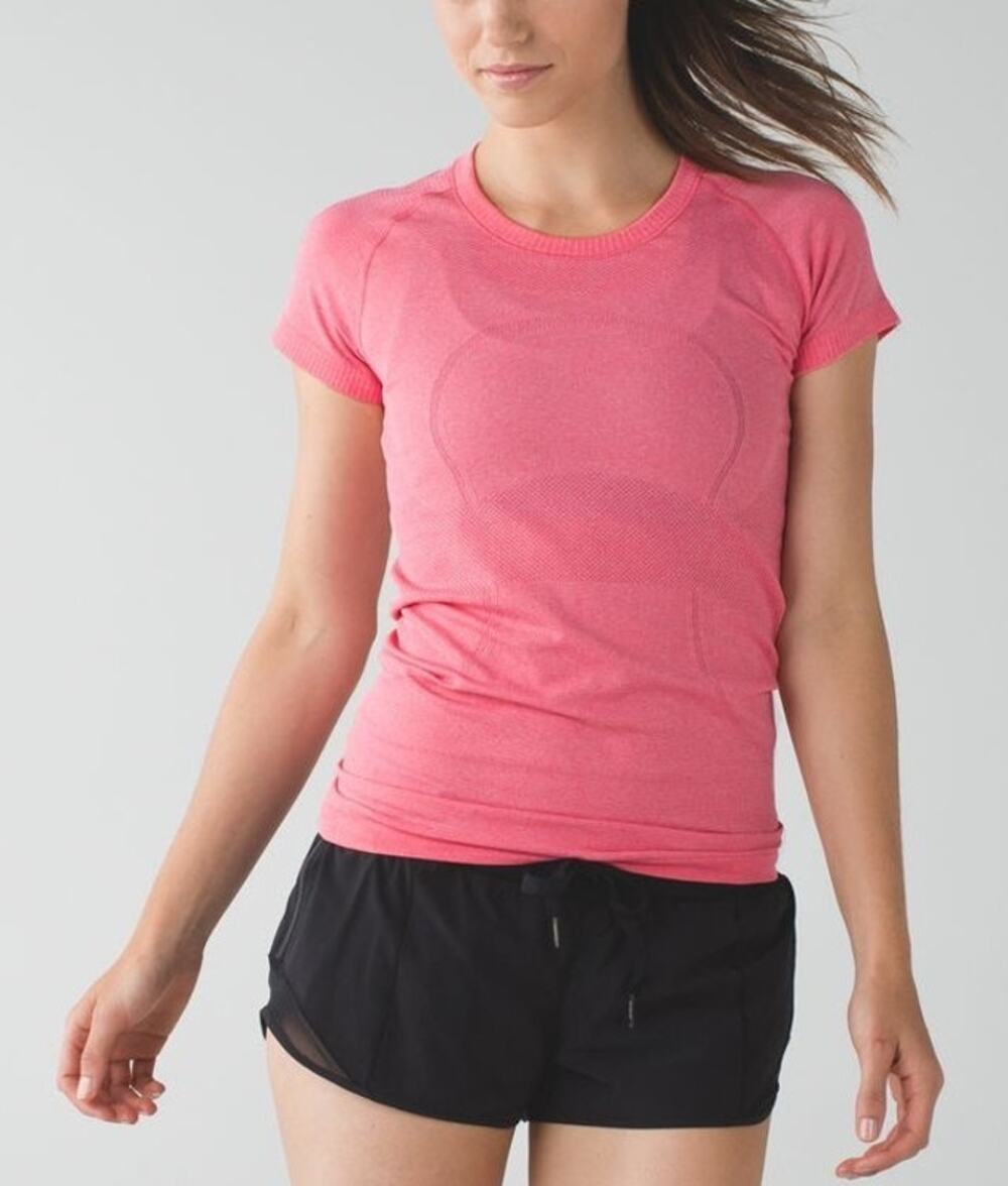 Lululemon Swiftly Tech Short Sleeve Shirt Size 8 Pink Running Workout Fitness
